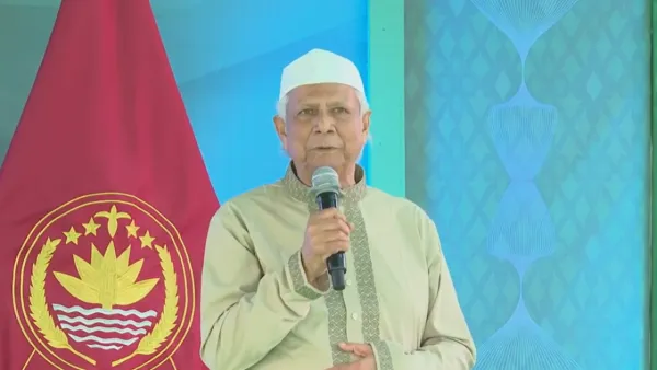 আমরা দেশে শান্তি চাই: প্রধান উপদেষ্টা