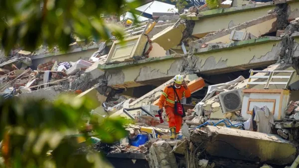 মিয়ানমারে ভূমিকম্পে মৃতের সংখ্যা বেড়ে ২৭১৯