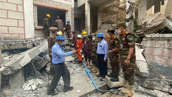 মিয়ানমারে সশস্ত্র বাহিনীর উদ্ধার ও চিকিৎসা কার্যক্রম অব্যাহত