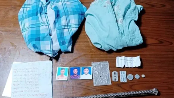 চুরি করতে গিয়ে পোশাক ও ছবি ফেলে গেল চোর