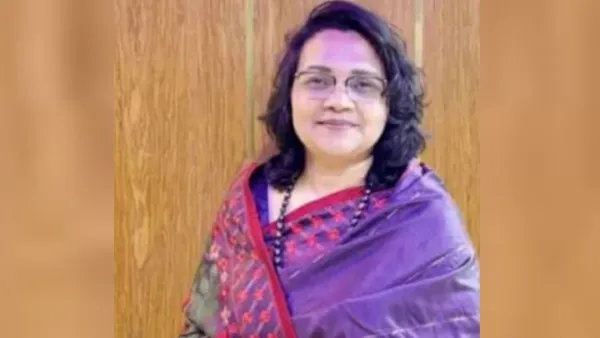 হামাস যোদ্ধাদের নিয়ে বেফাঁস মন্তব্য, ক্ষমা চাইলেন ভিক্টোরিয়া কলেজের শিক্ষিকা