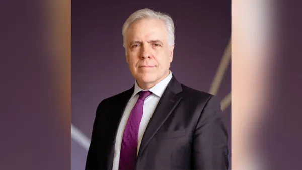 আইইউবির উপ-উপাচার্য হিসেবে যোগ দিলেন ড্যানিয়েল ডব্লিউ লুন্ড