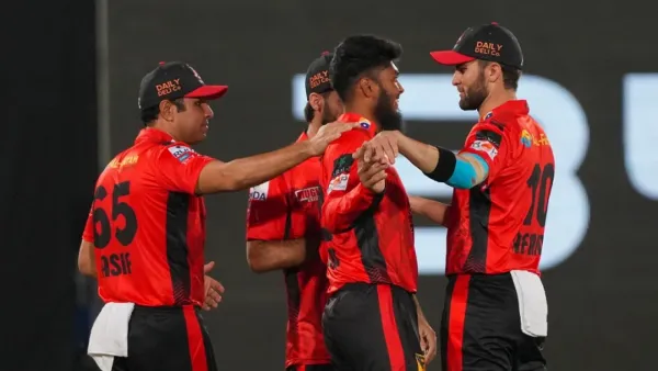 রিশাদের প্রশংসায় পঞ্চমুখ অধিনায়ক শাহিন ও বিলিংস