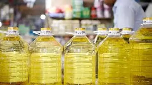 সয়াবিন তেলের দাম ১৪ টাকা বাড়ানোর ঘোষণা দিল সরকার
