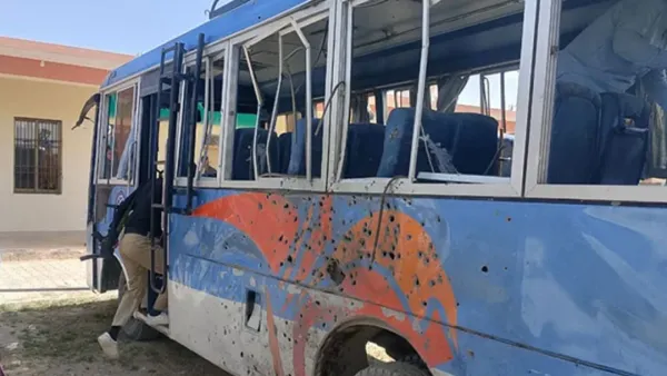 বেলুচিস্তানে পুলিশের গাড়িতে হামলা, নিহত ৩