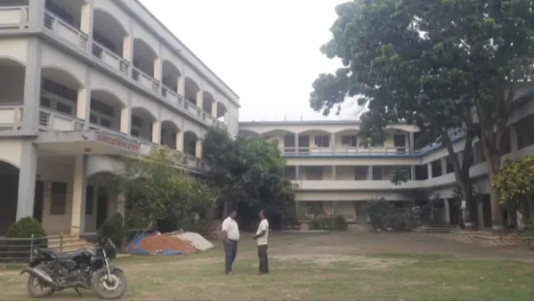 ভিন্ন সেটের প্রশ্নপত্রে পরীক্ষা দিয়ে হতাশ শিক্ষার্থীরা