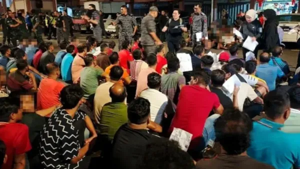 মালয়েশিয়ায় ১৬৫ বাংলাদেশি গ্রেপ্তার