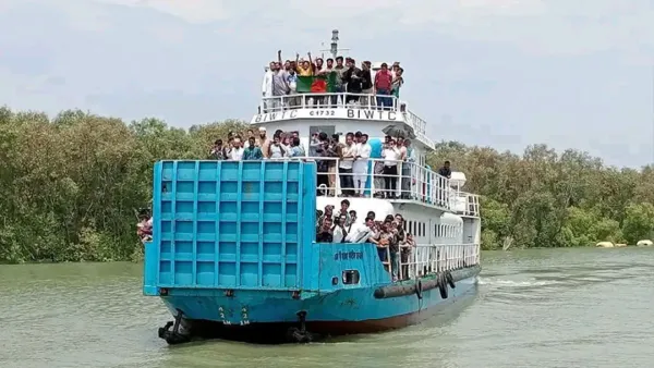 কক্সবাজার-মহেশখালী নৌপথে সি-ট্রাক চলাচল শুরু