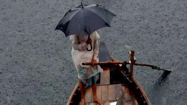 সারাদেশে বৃষ্টি ও তাপমাত্রা নিয়ে সতর্কবার্তা