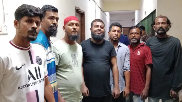 মিছিলের প্রস্তুতিকালে যুবলীগের ৭ কর্মী আটক