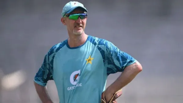 বকেয়া পরিশোধের দাবি গিলেস্পির, যা বলল পাকিস্তান