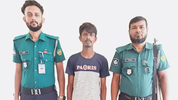 সাড়ে ১০ লাখ টাকা ছিনতাইয়ে জড়িত অটোরিকশা চালক গ্রেপ্তার  