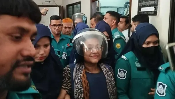 কাঠগড়ায় ফুঁপিয়ে কাঁদলেন তুরিন আফরোজ, সান্ত্বনা দিলেন ইনু-শহিদুল