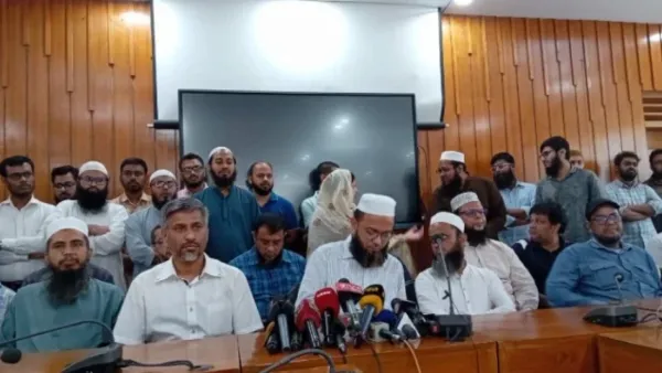 চাপ দিয়ে উপাচার্যকে অপসারণ করা হলে মানবে না শিক্ষক সমিতি