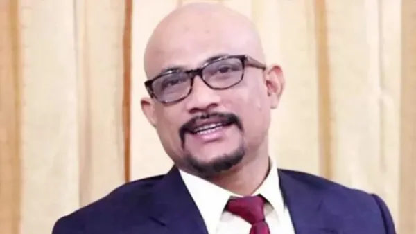 স্ত্রী-সন্তানসহ সাবেক উপমন্ত্রী আরিফ খান জয়ের দেশত্যাগে নিষেধাজ্ঞা 