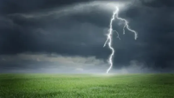 কুমিল্লায় বজ্রপাতে ৪ জন নিহত 