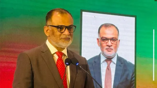 পাকিস্তানের সঙ্গে বাণিজ্য বাড়াতে ব্যবসায়ীদের আহ্বান জানালেন বাণিজ্য উপদেষ্টা 