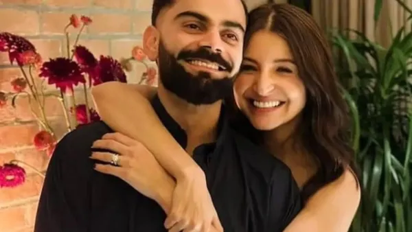 বিয়ের ৭ বছর পর ‘মজবুত সম্পর্ক’র রহস্য জানালেন আনুশকা