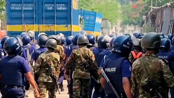 টঙ্গীতে শ্রমিকদের দুপক্ষের সংঘর্ষে আহত ১৫