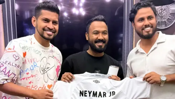 নেইমারের কাছ থেকে ‘বিশেষ উপহার’ পেলেন পলাশ