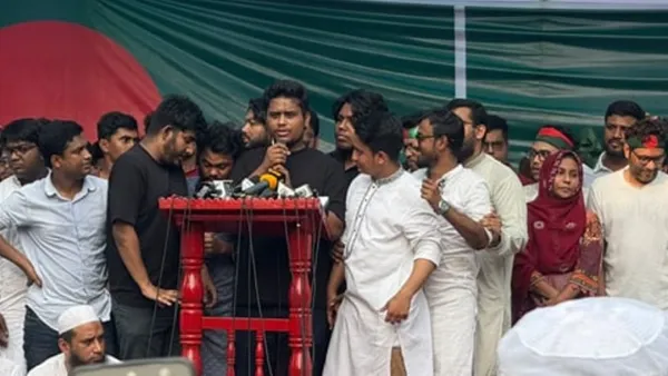 আওয়ামী লীগ নিষিদ্ধের দাবিতে এবার শাহবাগ অবরোধের ঘোষণা হাসনাতের