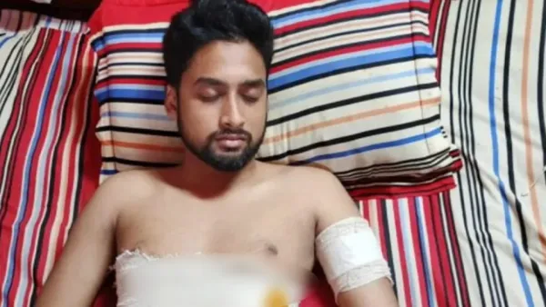 পিরোজপুরে কলেজ শিক্ষার্থীকে কুপিয়ে আহত