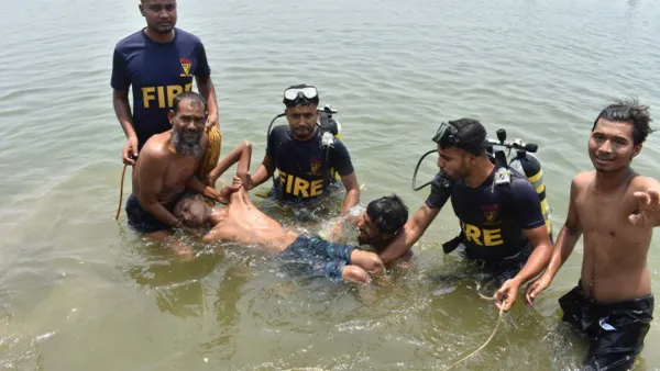 পদ্মায় গোসল করতে নেমে কিশোরের মৃত্যু