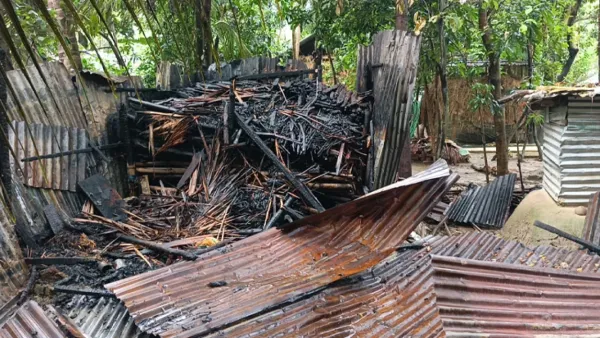 ফেসবুকে মাদকবিরোধী পোস্ট করায় কলেজছাত্রীর ঘরে আগুন