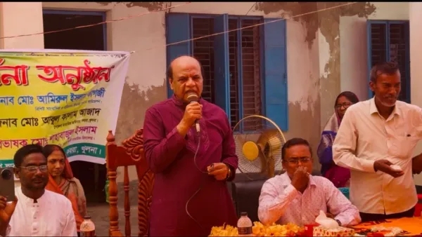 কয়রায় জিয়াউর রহমান ফাউন্ডেশনের ডিরেক্টর কাগজীকে সংবর্ধনা