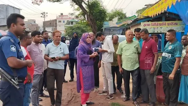 রামগড়ে অবৈধ স্থাপনা উচ্ছেদ ও জরিমানা