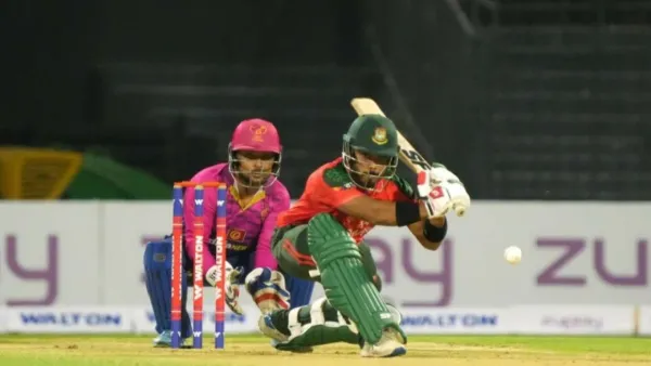 রেকর্ড ছক্কা হাঁকিয়ে টি-টোয়েন্টিতে বাংলাদেশের দ্বিতীয় সেঞ্চুরিয়ান ইমন