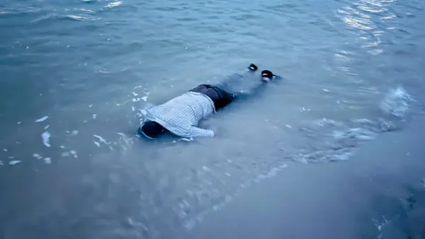 দৌলতদিয়া পদ্মা নদী থেকে মরদেহ উদ্ধার