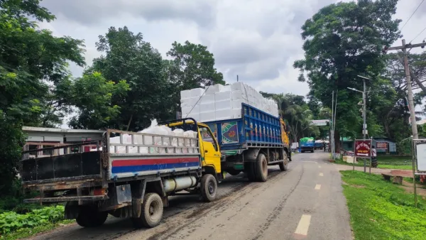 আখাউড়া স্থলবন্দর দিয়ে আগরতলায় মাছ রপ্তানি শুরু