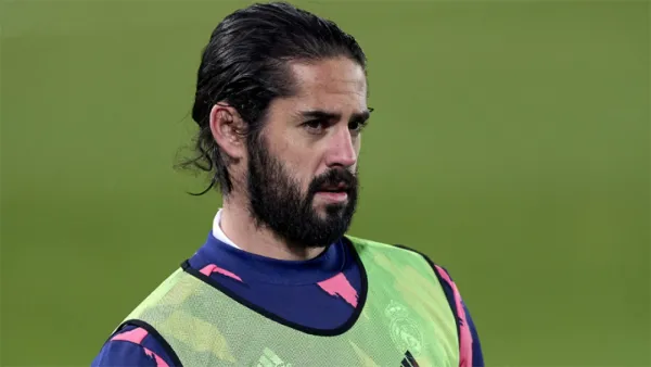 স্পেন দলে ৬ বছর পর ইসকো