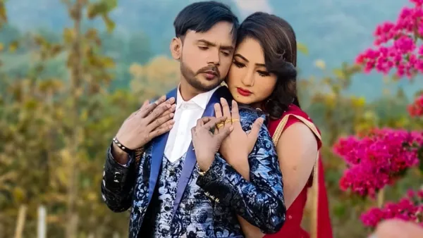 হিরো আলমের বিরুদ্ধে স্ত্রীর মামলা