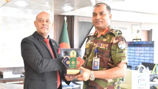 বেবিচক চেয়ারম্যানের সঙ্গে ইমিগ্রেশন ও পাসপোর্ট অধিদপ্তরের মহাপরিচালকের সৌজন্য সাক্ষাৎ