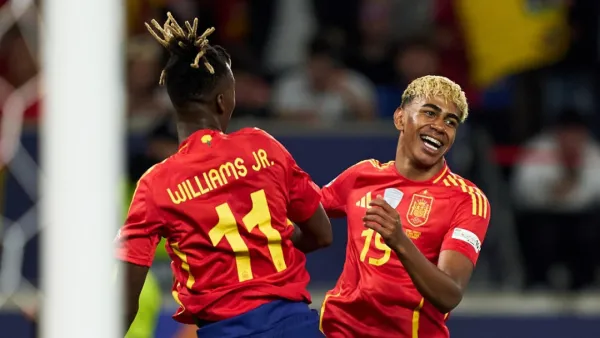 ফাইনালে রোনালদোদের মুখোমুখি ইয়ামালরা