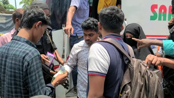 সাড়ে ৩০০ টাকার ভাড়া ৭০০!