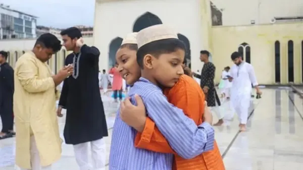 ত্যাগের মহিমায় সারাদেশে ঈদুল আযহা উদ্‌যাপিত