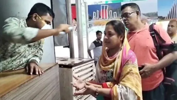 ভারতে করোনার প্রকোপ, বেনাপোল ইমিগ্রেশনে স্বাস্থ্য বিভাগের সতর্কতা জারি