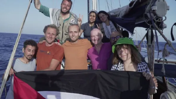 গ্রেটা থুনবার্গসহ সেই ১২ জনকে ফেরত পাঠাবে ইসরাইল