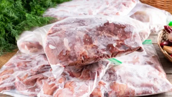 কোরবানির মাংস প্যাকেট করবেন যেভাবে