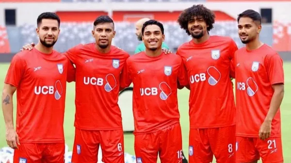 দেশের যেসব স্থানে বড় পর্দায় দেখা যাবে হামজাদের ম্যাচে 