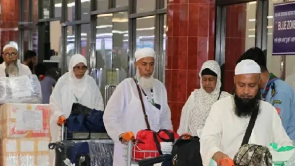 দেশে ফিরেছেন ৮ হাজার ৬০৬ জন হাজি