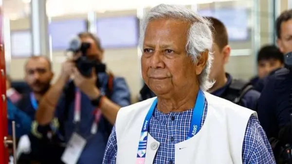 দেশের উদ্দেশে লন্ডন ছাড়লেন ড. ইউনূস