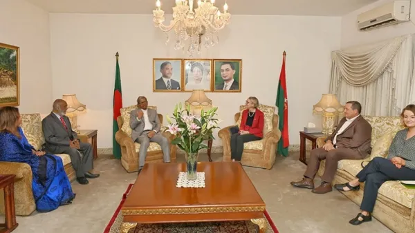 মির্জা ফখরুলের সঙ্গে ব্রিটিশ হাইকমিশনারের সাক্ষাৎ