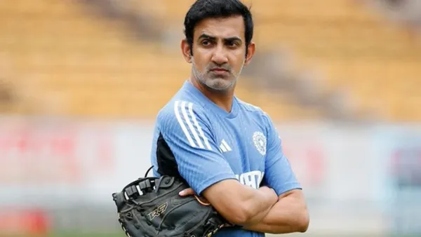 আইসিইউতে মা, তবু ইংল্যান্ড যাচ্ছেন গম্ভীর