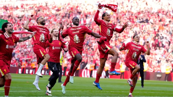 বোর্নমাউথের বিপক্ষে প্রথম ম্যাচ খেলবে চ্যাম্পিয়ন লিভারপুল