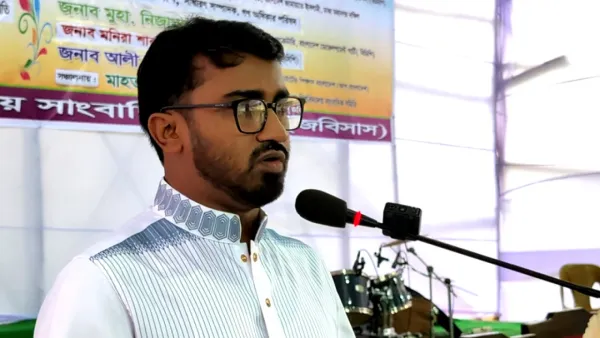 জবিতে বিশ্বজিতের নামে হল রাখার আহ্বান রাশেদ খানের