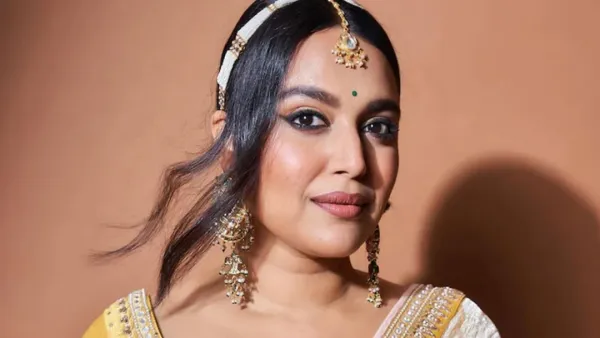 কটাক্ষ সহ্য করে ফিলিস্তিনের পক্ষে অটল বলিউড অভিনেত্রী